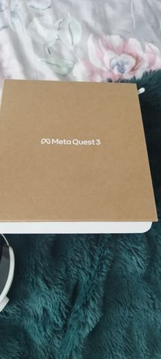 Meta Quest 3 512GB With Venom Head strap