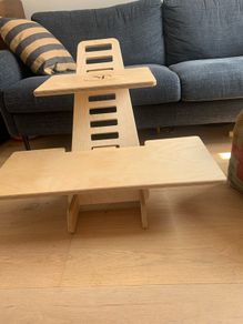 Adjustable standing work station
