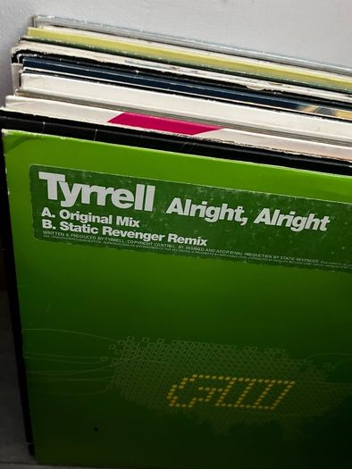 43 x Bulk house deep disco house 12" vinyl bundle