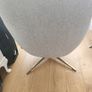 swivel chair Image 6