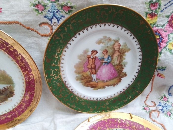 Limoges Cabinet Plates