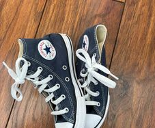 UK 13 navy high top converse