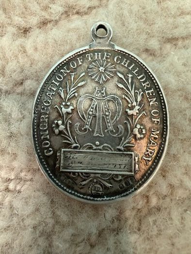 Bundle of 5 Vintage Religious and Fraternal Medals and Badges
