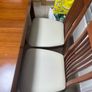 Kitchen dinning table and 6 chairs Image 4