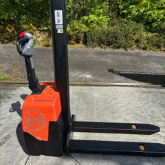 Toyota battery stacker