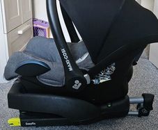 Car seat (Maxi Cosi)
