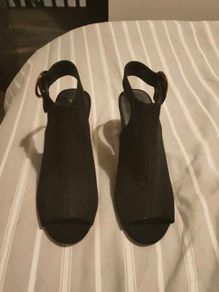 women's shoes
