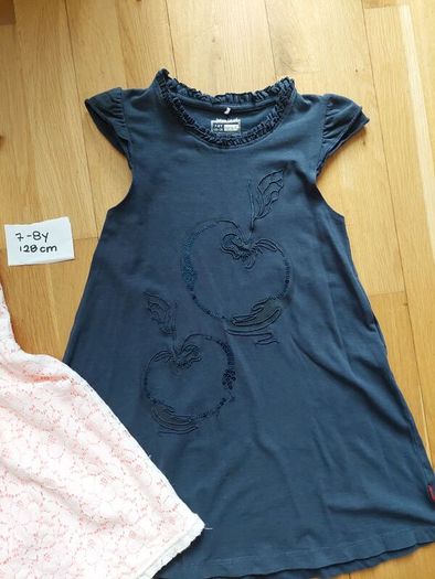 Girl's dresses