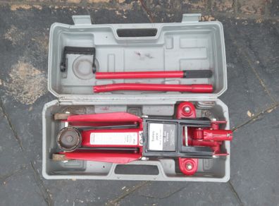 Auto-XS 2 Tonne Hydraulic Trolley Jack