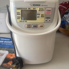 Zojirushi BB HAQ10 Home Bakery Mini Breadmaker 100 euros