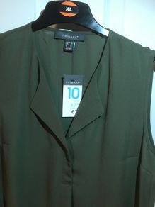 BNWT Sleeveless Blouse
