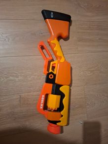 Nerf Gun -- Adopt Me Bees Blaster Roblox New