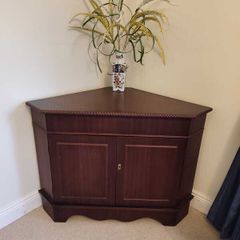 Traditional Wooden Corner Cabinet - Dark Mahogany Finish, Excellent Condition