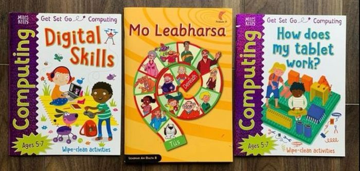 LOTS of Childrens Book Bundles - Football Books, Wimpy Kid, Cat Kid, Skulduggery Pleasant etc