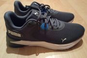 Sport shoes trainers