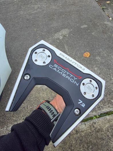 scotty cameron phantom 12