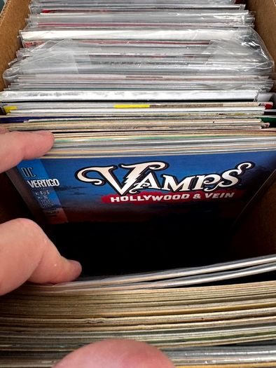 Vertigo & DC Long Comic Box w 330 comics for Sale