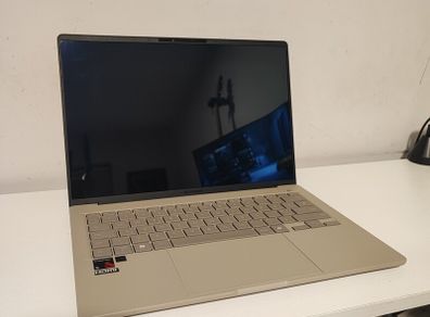 Asus Zenbook A14 Ux3407q