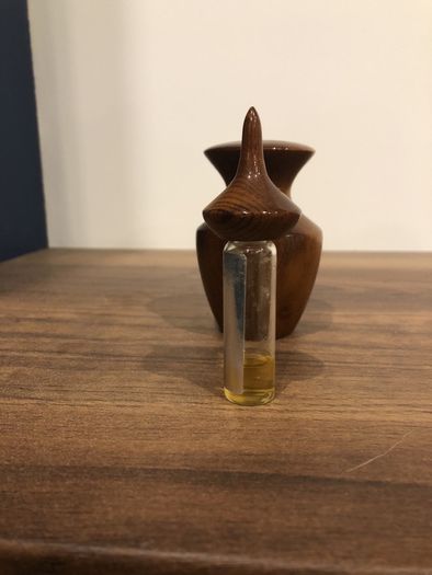 Perfume bottle