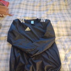 Adidas top