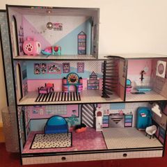 Lol dolls house and furniture