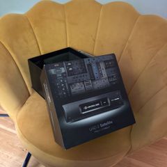 Universal Audio UAD2 quad satellite thunderbolt 2