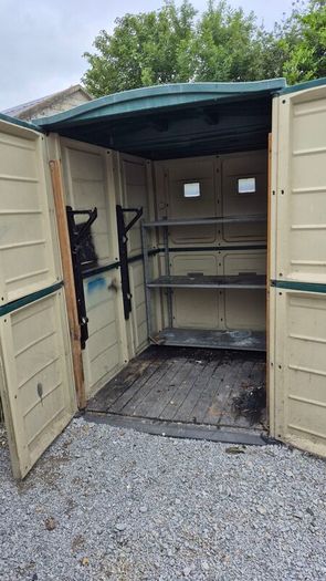 shed