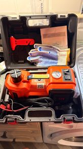 12 volt 5 tonne car / van jack/compressor/light