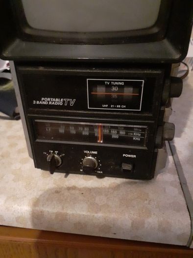 Vintage Alba TR10 Portable 3 Band Radio TV
