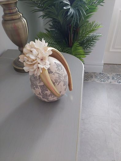 Brand new gold and ivory crown headpiece fascinator headband