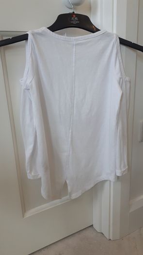 Girls long sleeved top