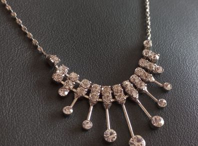 Vintage Diamonte Necklace