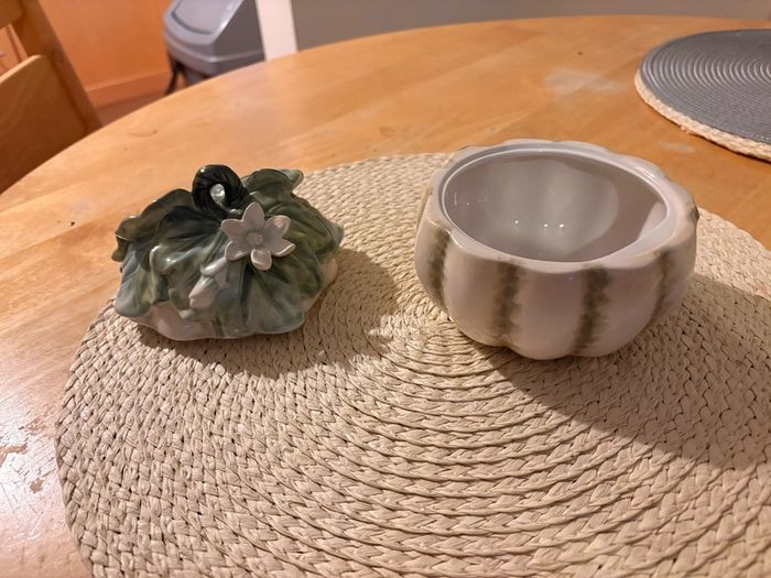Fitz and Floyd Caprese Market Gourd Lidded Bowl