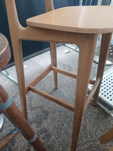BESPOKE TITUS Rattan Oak Bar Stool, exceptional quality