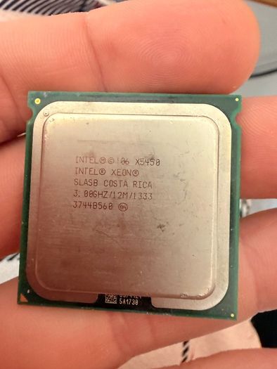 Bundle of 20 Vintage Intel CPUs  Core 2 Duo Core 2 Quad Xeon Socket 775 771