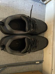 Steel toe boots (size 42 - 8UK)