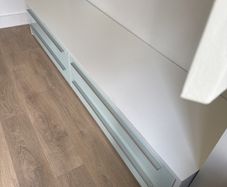 Long chest of drawers