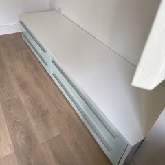 Long chest of drawers