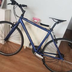 Road Bike Hybrid Trek Needs Rear Gear Selector.