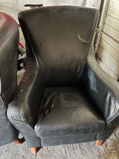 2 leather armchairs