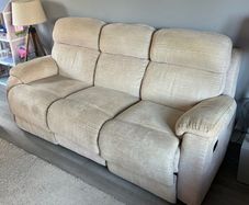 3x recliner sofas: 3 & 2-seaters & armchair
