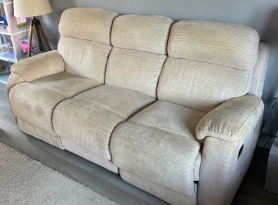 3x recliner sofas: 3 & 2-seaters & armchair