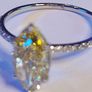 14k Gold ring with 2.29 ct Lab-Grown Diamond, 2.11 ct main yellow diamond cerified by IGI and Laser inscripted Image 7