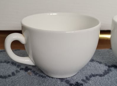 8 x Plain White Wedgwood Cups