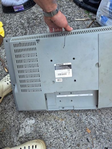 Giving away TV all working