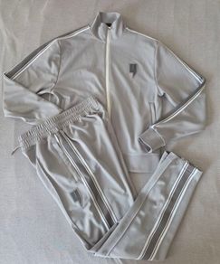 Yelir World Tracksuit grey