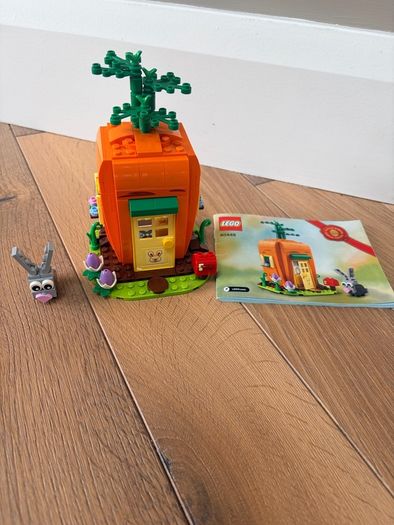 Lego set 40449 Easter Bunny's Carrot House