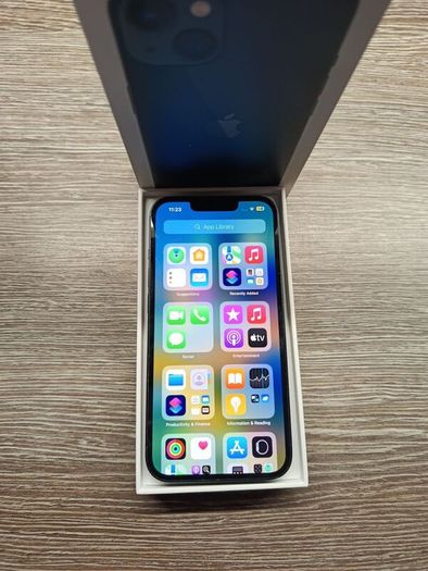 iPhone 13 SIM Free