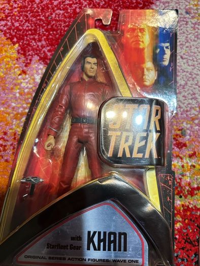 Star Trek figures from Wave 1 Star Trek Action Figures by Art Asylum
