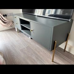 Madrid TV Unit